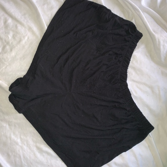 Cute pj set - Picture 2 of 2